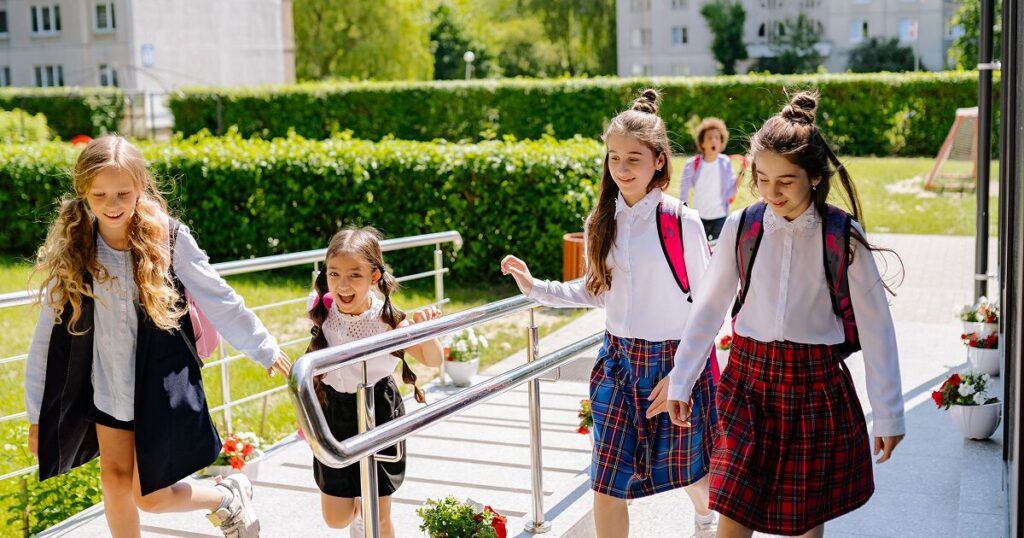 Building Regional Leadership for a Growing School Network Across Europe